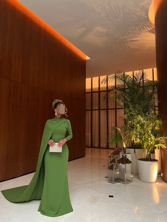 STRAIGHT CUT FITTED DRESS WITH ASYMMETRIC TRAIL