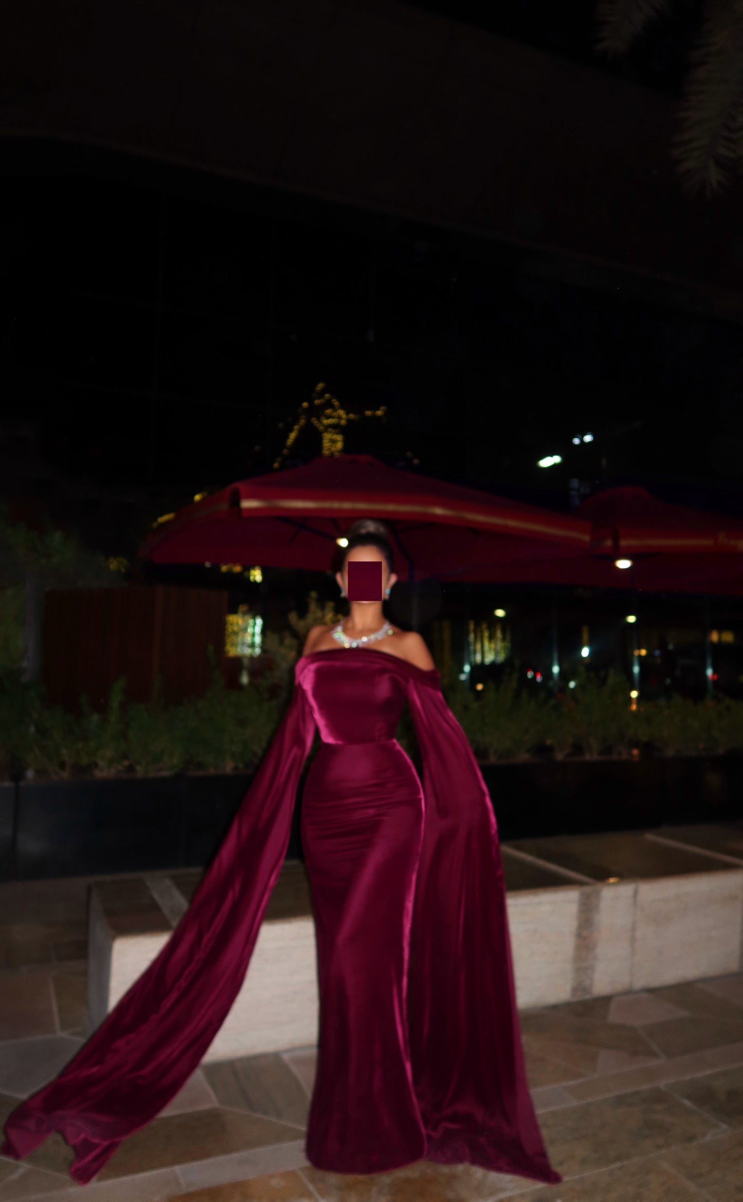 OFF SHOULDER MAROON VELVET LONG SLEEVED DRESS