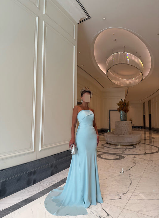 LIGHT TIFFANY ASYMMETRIC TUBE DRESS WITH TRAIL