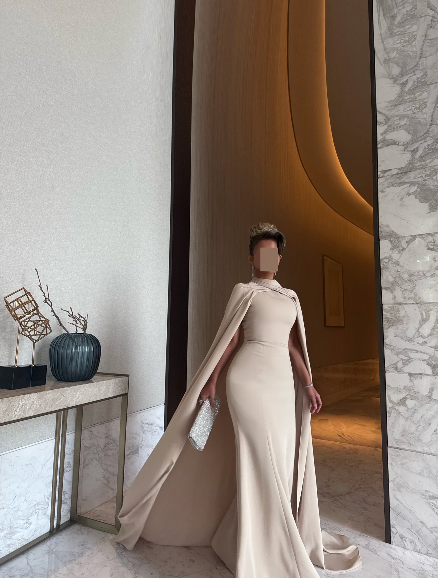 BEIGE SEMI FITTED DRESS WITH OVERLAPPING OVERLAY TRAIL