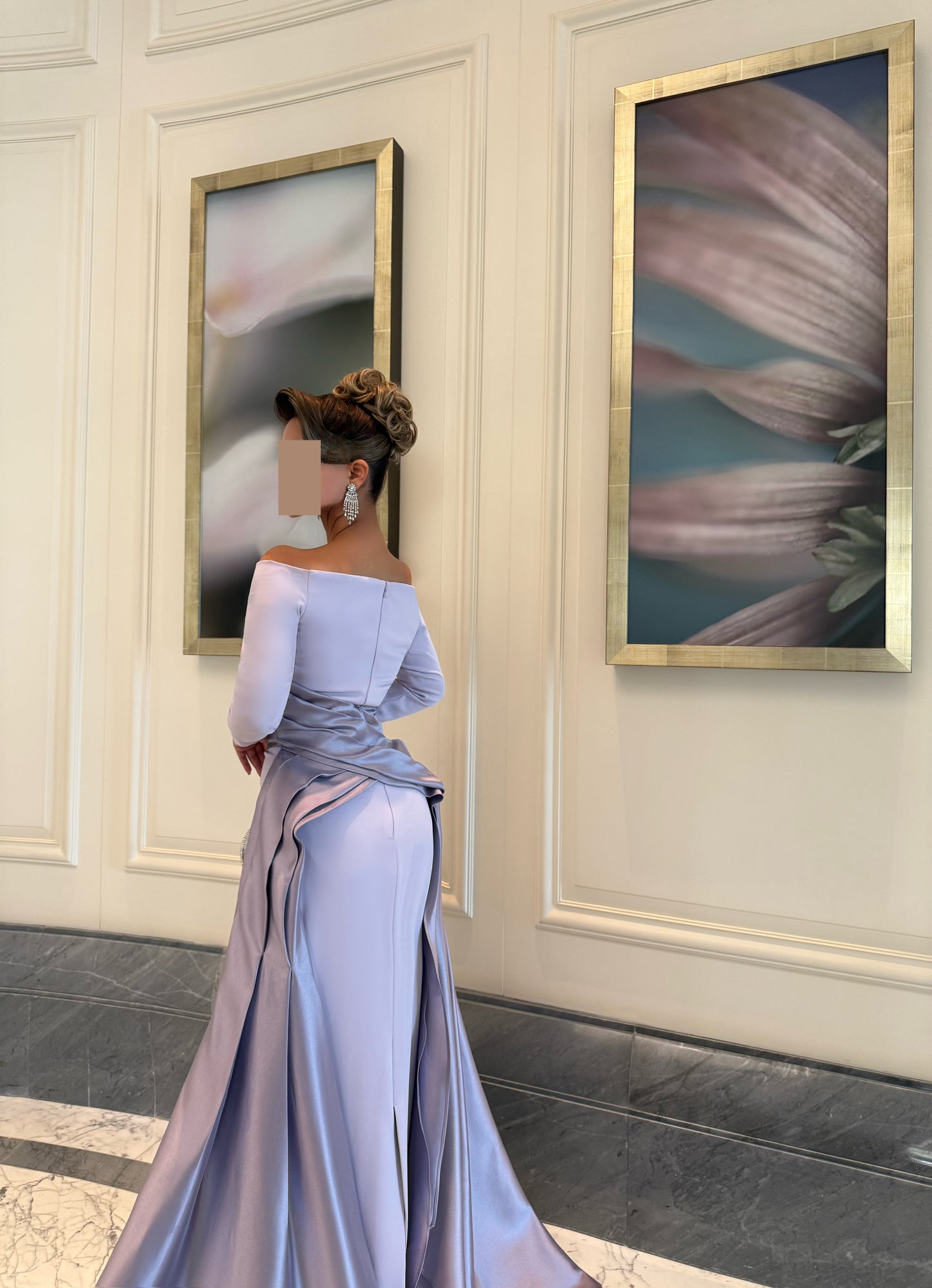 LILAC OFF SHOULDER FITTED DRESS WITH DRAPE AND TRAIL