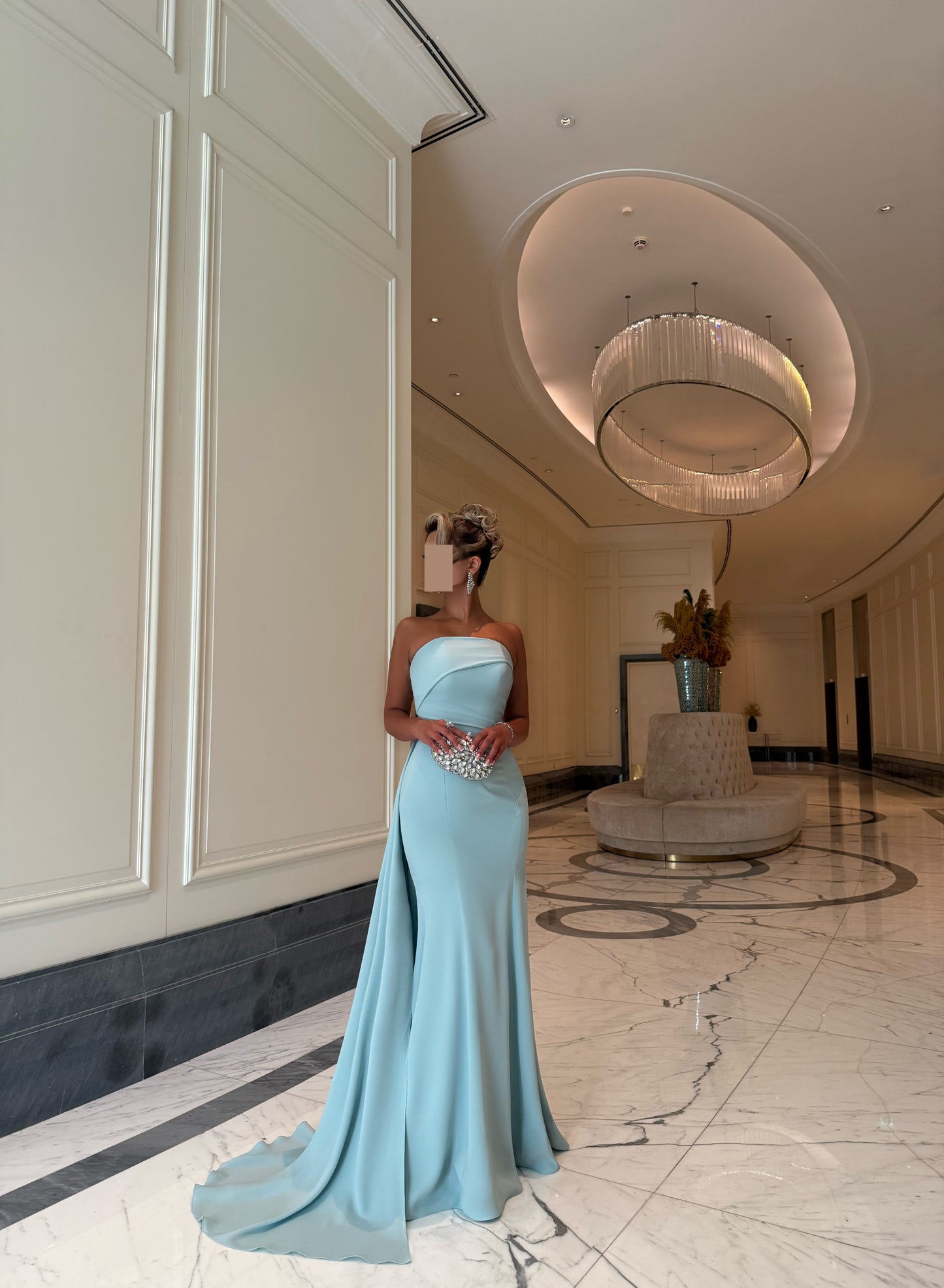 LIGHT TIFFANY ASYMMETRIC TUBE DRESS WITH TRAIL