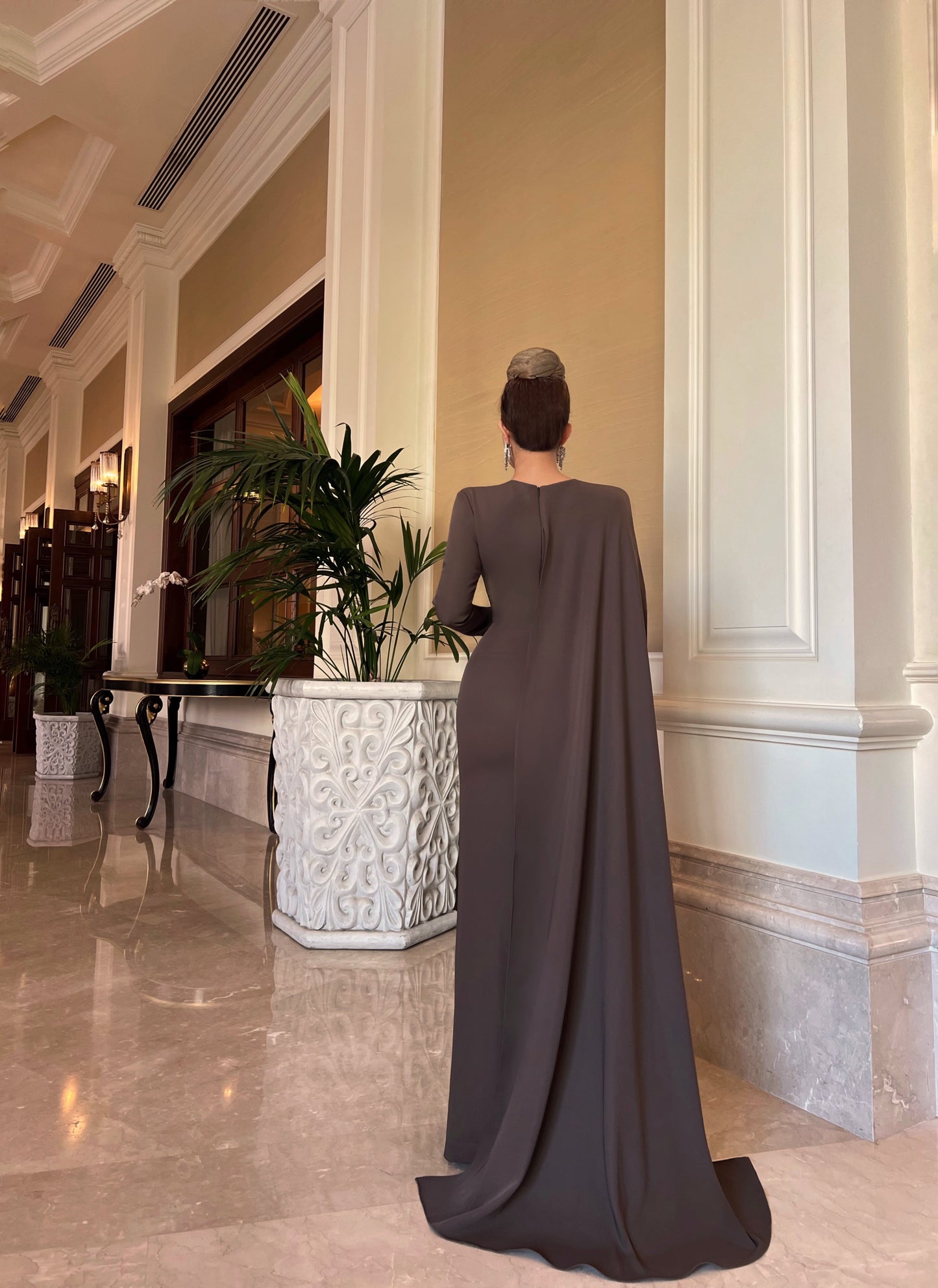 DUSTY BROWN SEMI FIT DRESS WITH DRAPED TRAIL